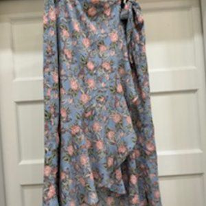 Max Studio Faux Wrap Skirt, Blue print chiffon, Size XL.